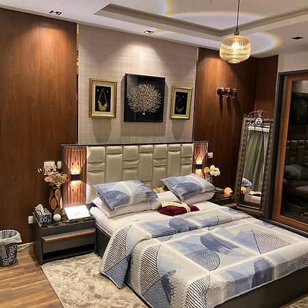شقه مفروشه فاخره بالقاهره الجديده Διαμέρισμα New Cairo Εξωτερικό φωτογραφία